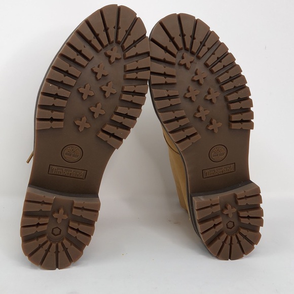 Timberland Women’s Courmayeur Valley Chukka Wheat Nubuck Boots - Size 10 - Picture 15 of 15